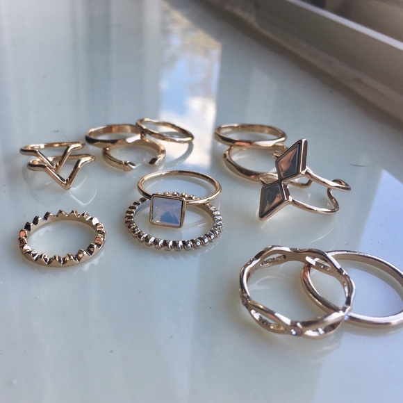 Rings - Picture 2 of 5